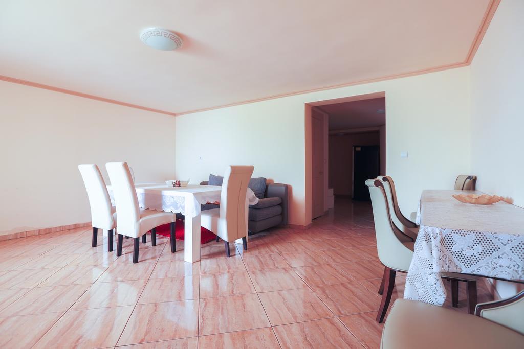 Hotel Casa Iulia Haţeg Zewnętrze zdjęcie